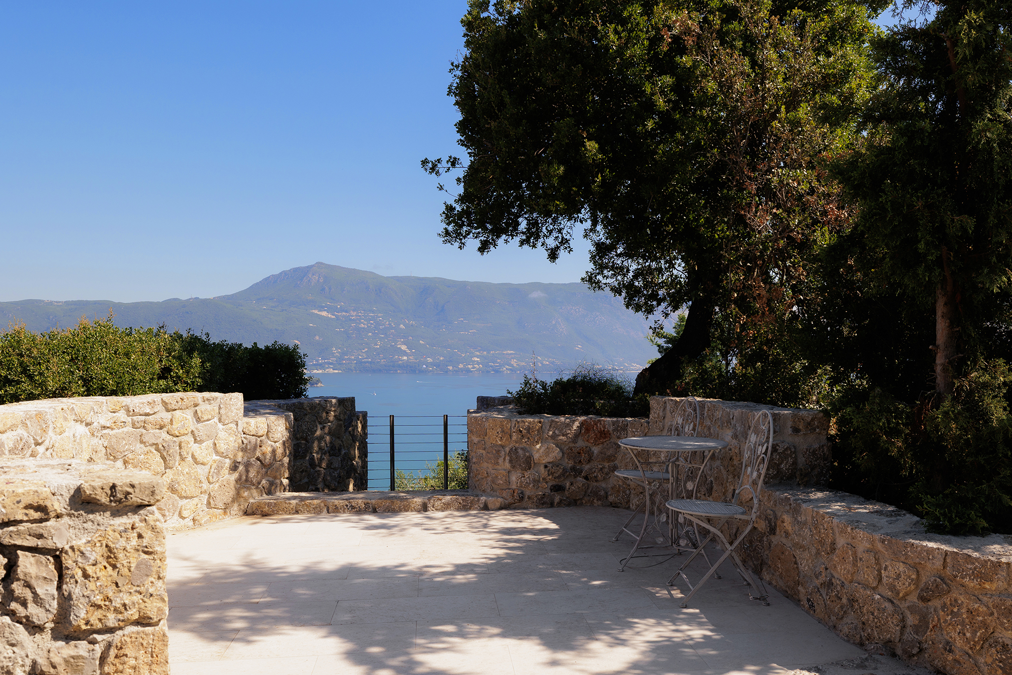 Tower House Kommeno